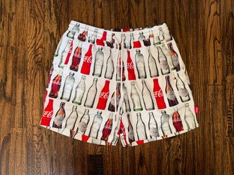 KITH x Coca-Cola Coke Bottle History Cotton Weave Shorts 6" Sz Small