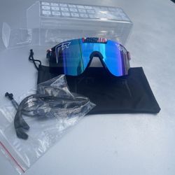 Polarized Sun Glasses -Wrap Style-USA  Stars and Stripess 