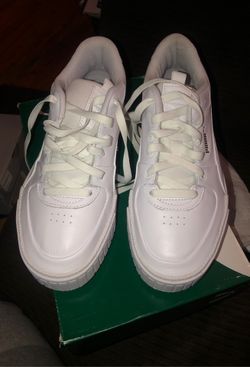 Puma women’s sneakers 8.5