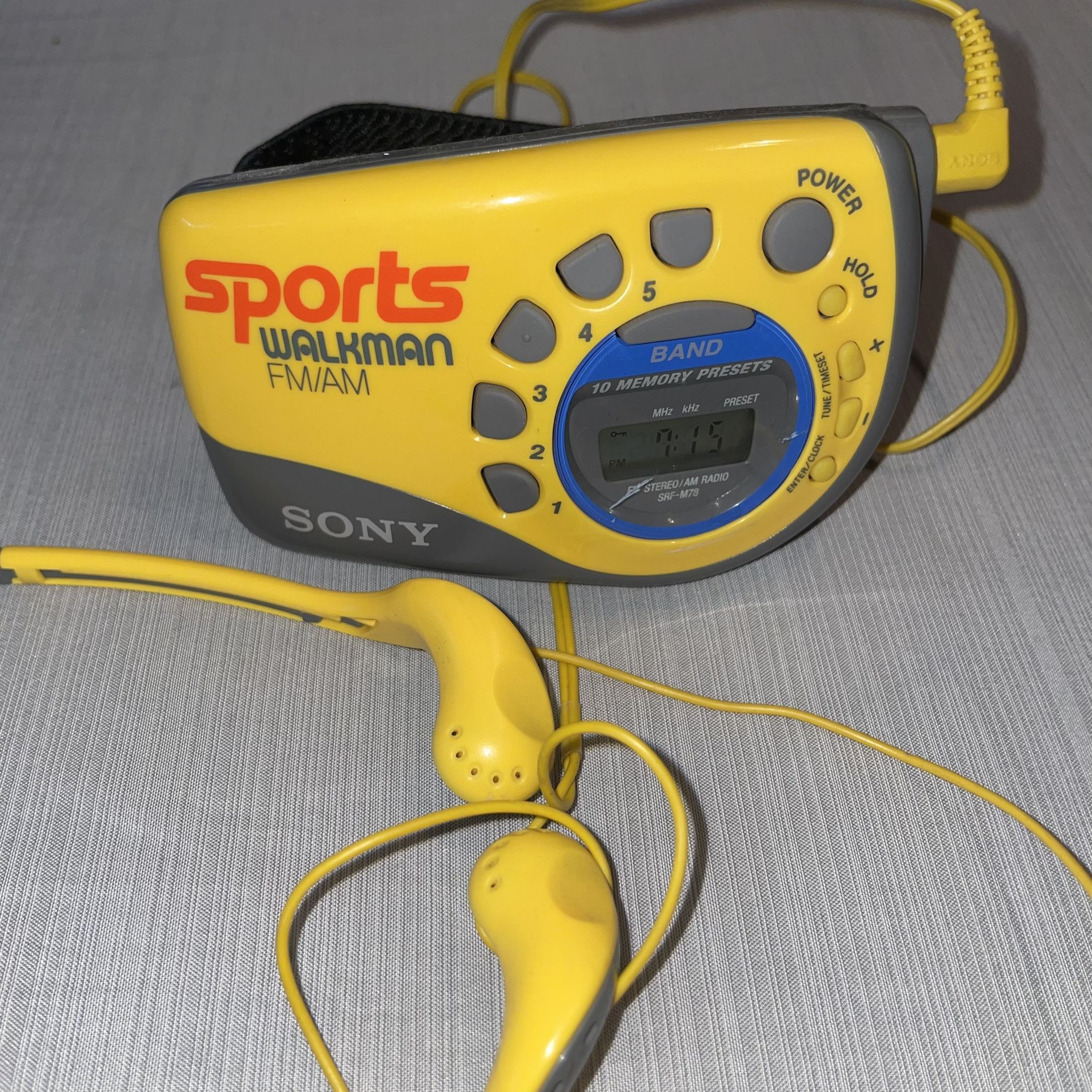 Sony SRF-M78 Sports Walkman FM/AM Armband Radio