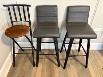 Set of 2 Modern Counter/Bar Stools – Gray & Black + fold up chair