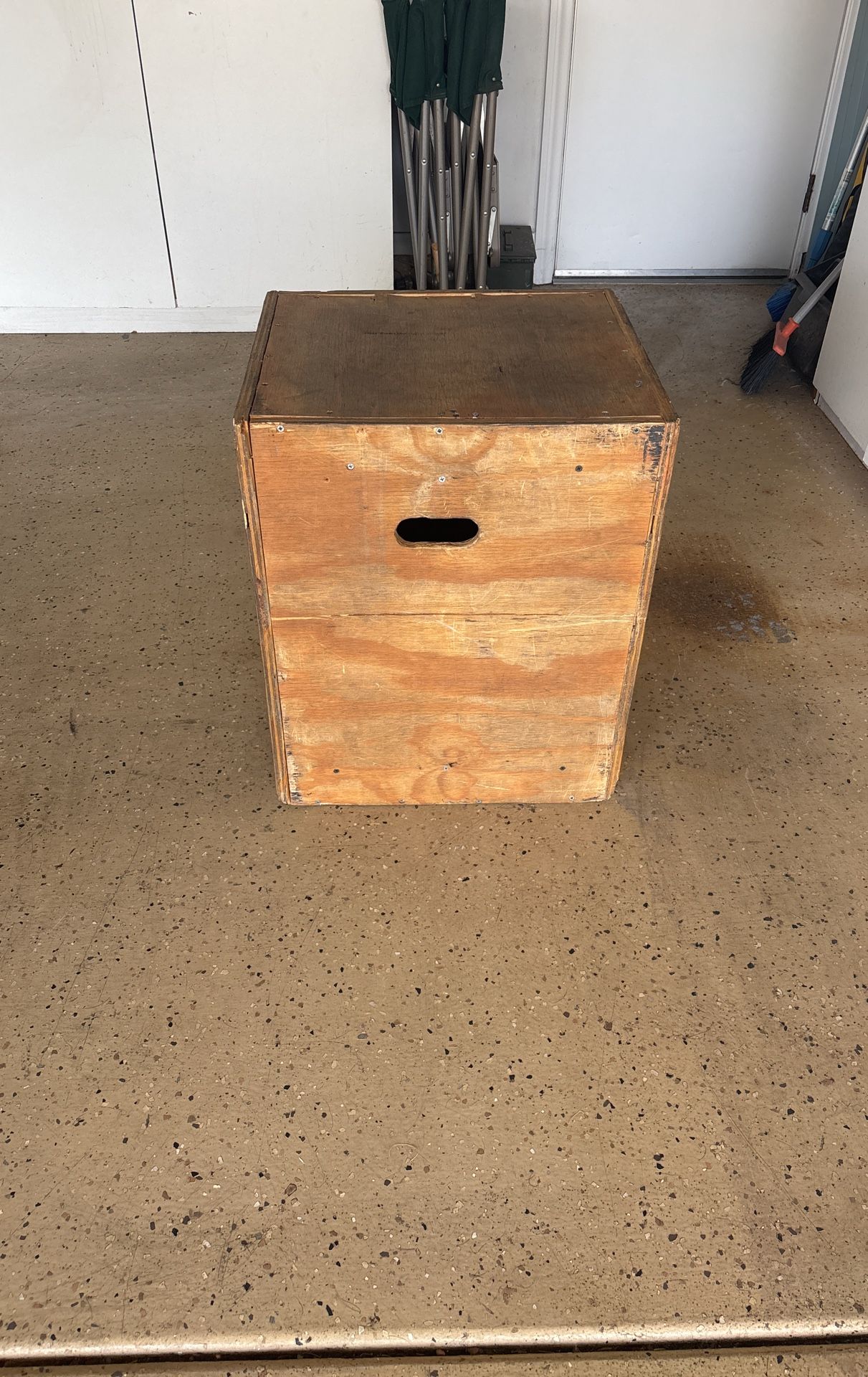 CrossFit Box Jump
