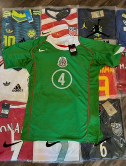 Mexico World Cup Jersey / Throwback