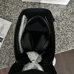 Bose A20 Bluetooth Aviation Headset