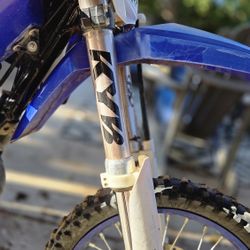 Yz85 