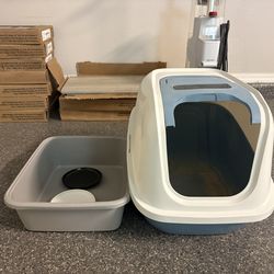 Cat litter box small and extra large with 2 ceramic meal plates