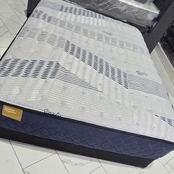 Queen Sizes Mattress And Box Spring