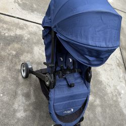 Tri-fold Stroller - Baby Jogger City Tour $299 New