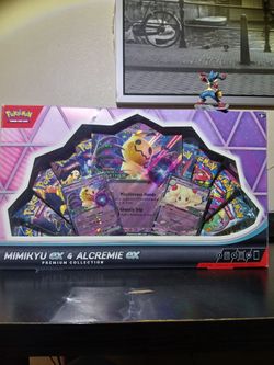 Pokemon Mimikyu And Alcremie Premium Collection