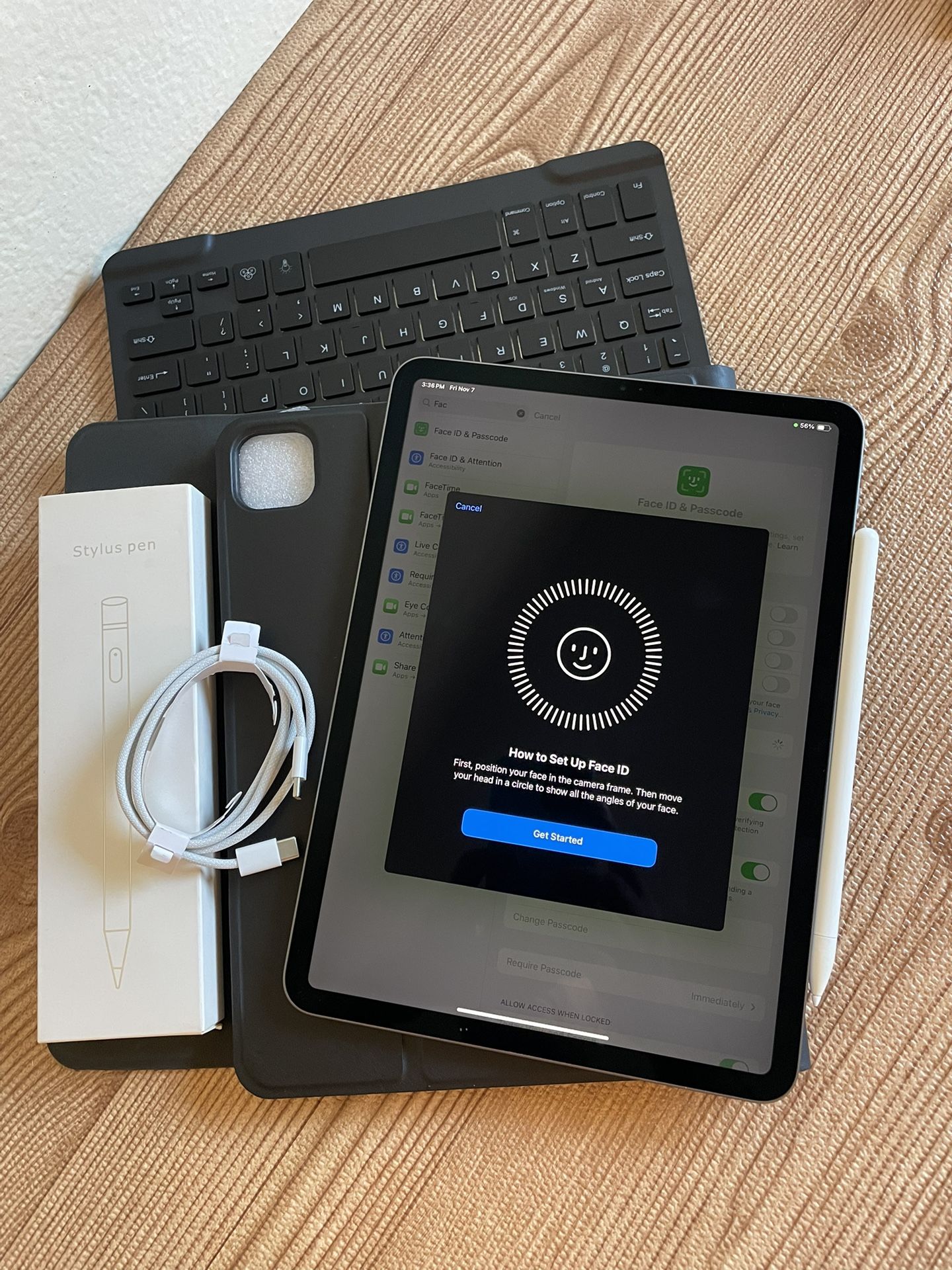 iPad Pro 11” (M1 chip / 2021 model) 3rd Generation 128GB with keyboard case, pen & Accessories