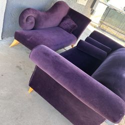 So Pretty Couches.   Purple.   $400  Delivered Available. Cat In Home. No Scratches 