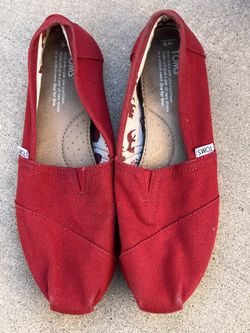 Tom’s Women’s Shoes