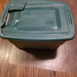 Storage Bins With Lids