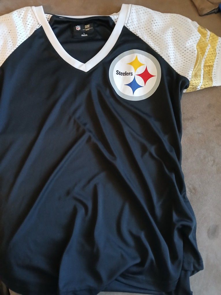 Womens Steelers Jersey-Large