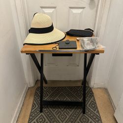 Hats/Wallets/Small Belt And Hooks $5 EACH