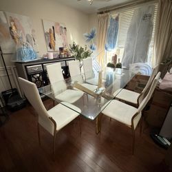 Dinning Table. Need Gone Lets Negotiate 