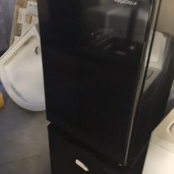 New Mini fridge 