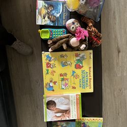 Free Toys & Selling Baby Bedding, Bibs, Wash Cloths & Misc. 