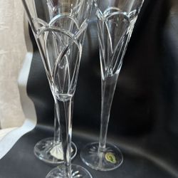 New Waterford Love Toast Crystal Champagne Flutes