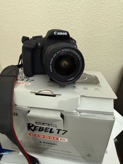 EOS REBEL T7