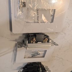 2 Single Pole Light Switches 16amp