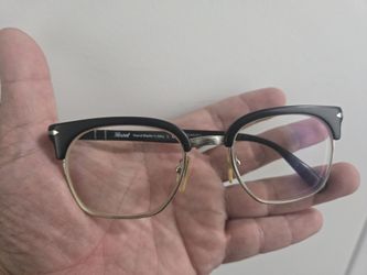 Seeing Eye Glasses