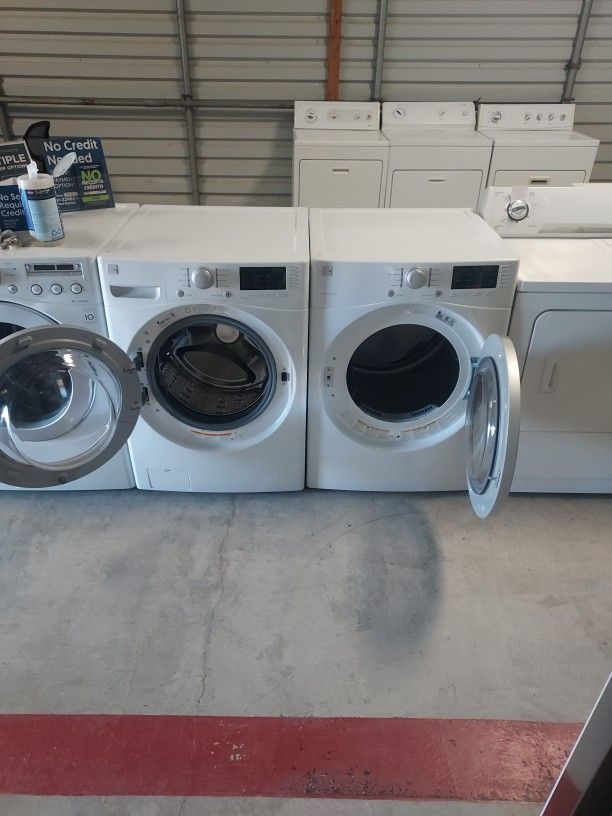 Front Load Washer and Electric Dryer 