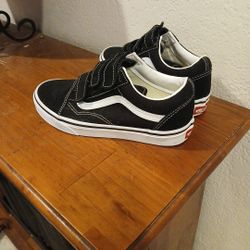 Brand New Kids Vans 5.1/2