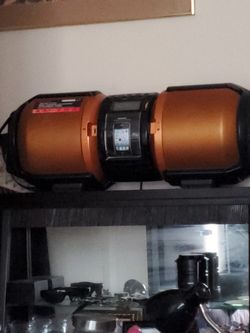Boom box