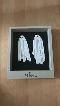 Beetlejuice shadow Box Wall Art No Feet
