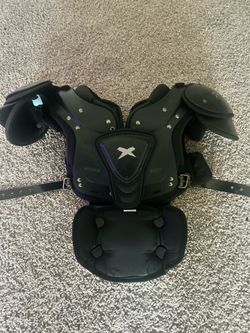 Youth Medium Xenith Flyte Football Pads