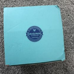Almost Brand New Speaker