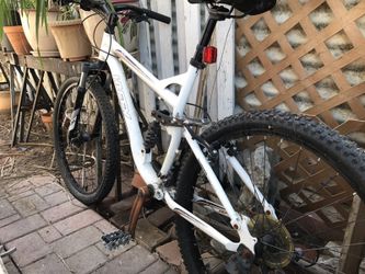 26 huffy ds7 mountain bike for Sale in Los Angeles CA OfferUp