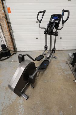 Used Life Fitness E3 W Go Console Elliptical
