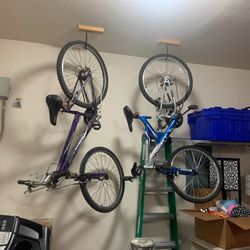 2 Bicycles In Excellent Condition!! 