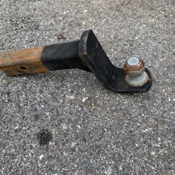Tough 2 inch Drop Trailer Hitch 3500 Pre rusted