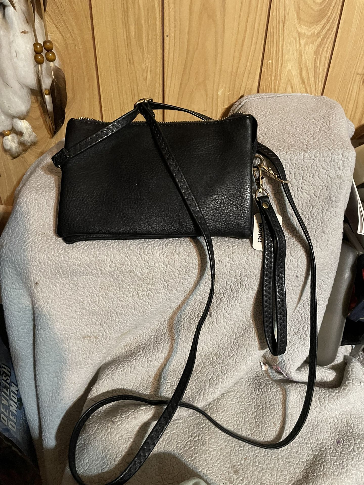 New With Tags Ladies Crossbody/Wristlet Bag
