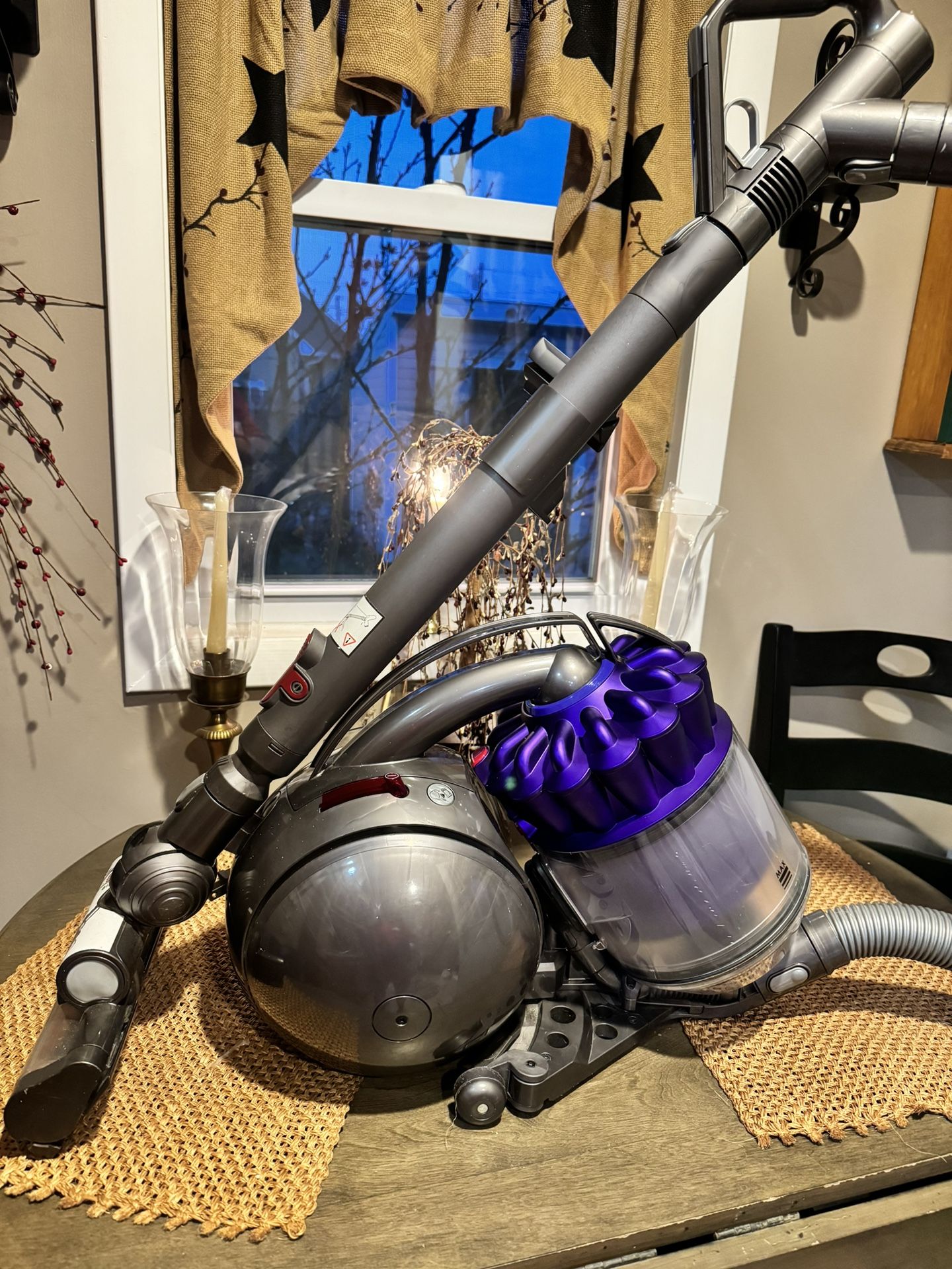 Dyson DC 39 Vacuum 