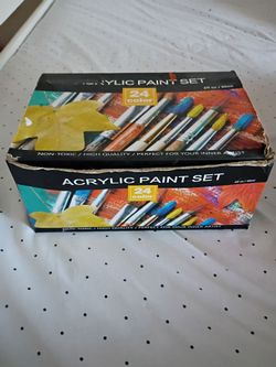 Acrylic paint set used
