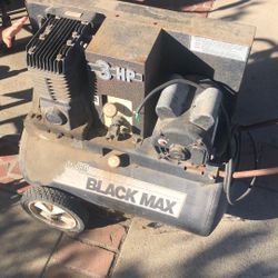 Black max air compressor