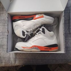 Jordan 5 Retro