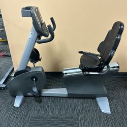 Matrix Recumbent Bike 