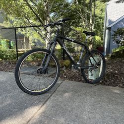 Men’s Mountain Bike