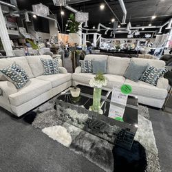 2 Pc Sofa And Loveseat 