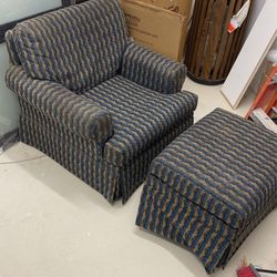 Love seat with leg rest 