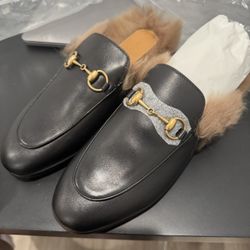 Gucci Mules 