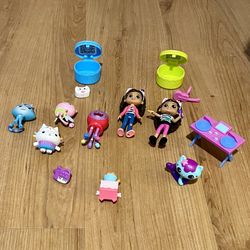 Gabby’s Dollhouse mixed group of accessories