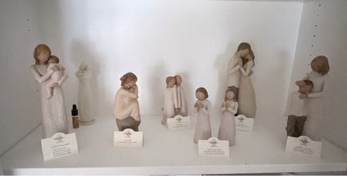 Willow Tree Figurine Set