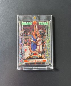 Topps 1992-93 Stadium Club Beam Team Patrick Ewing #18 New York Knicks