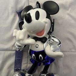 Disney Parks 2023 100th Anniversary Mickey Mouse Sipper Cup